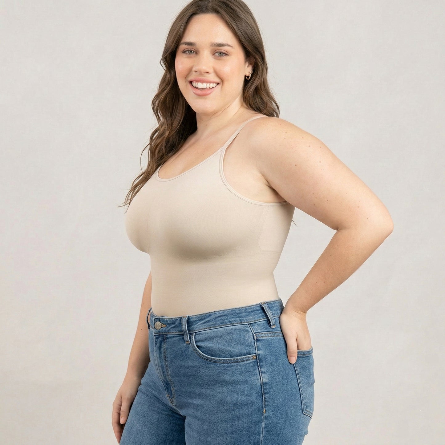 NovaSilueta™ La única camiseta moldeadora que no se enrolla ni se marca